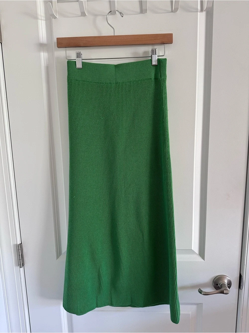 SEZANE Kelly Green Ribbed Knit Midi Naelle Skirt